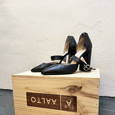 Black  heels