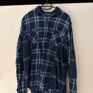 Chemise à carreaux bleu marine