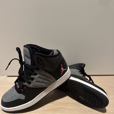Nike Air Jordan 1 Flight 4 Premium noires/grises