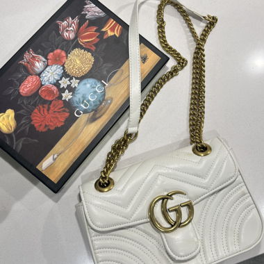 Marmont Weiss Chain Bag