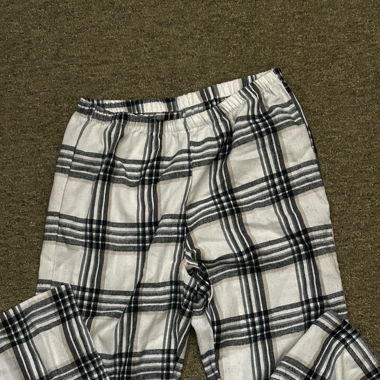 Pyjamahosen lang 