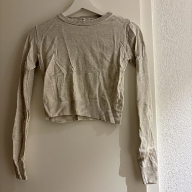 Cream white sweater