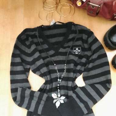 Haut rayé vintage noir et gris 