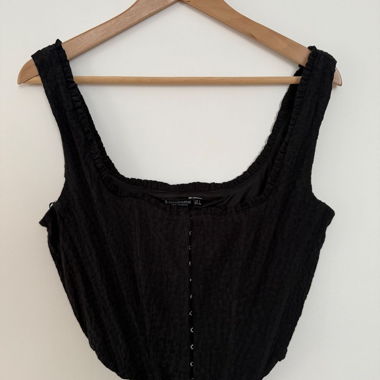 Crop-top noir Stradivarius