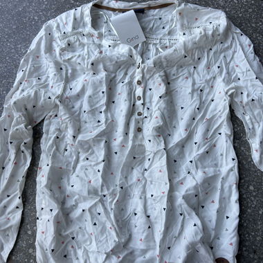 Gina weisse Langarm-Bluse mit Muster