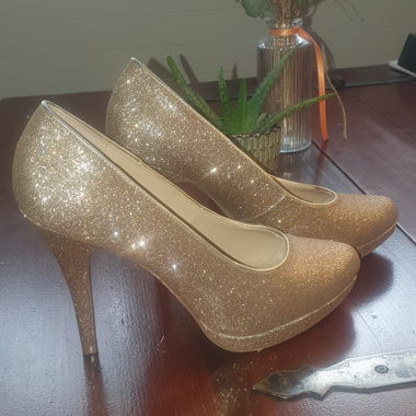 Chaussures à talons en paillettes 