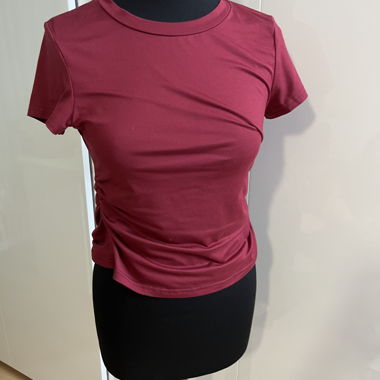 Rotes Damen T-Shirt