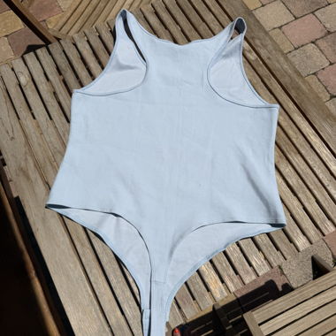 Body top azzurro chiaro