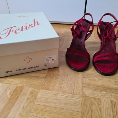 Escarpins à talons hauts en cuir Fetish A.F. Vandevorst 36