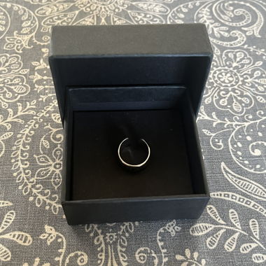 engraved ring (chrome hearts style)