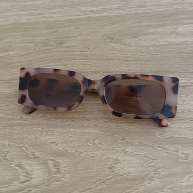 Sonnenbrille im Schildpatt-Look