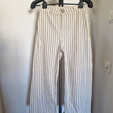 Pantaloni a righe Bershka beige taglia 36
