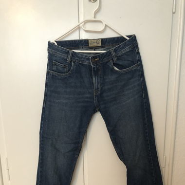 Low-waist Jeans