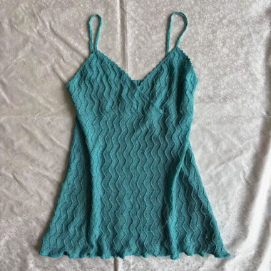 “Scandal” zigzag cami top