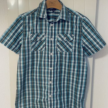 Chemise à manches courtes à carreaux
