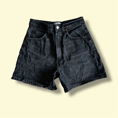 Short en jean noir de Zara S/36