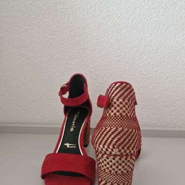 Chaussures à talon 