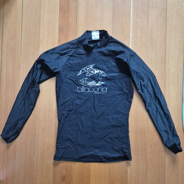 T-shirt de surf
