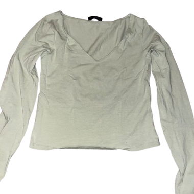 T-shirt beige à manches longues et encolure en V
