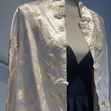 Veste soie avec pochette