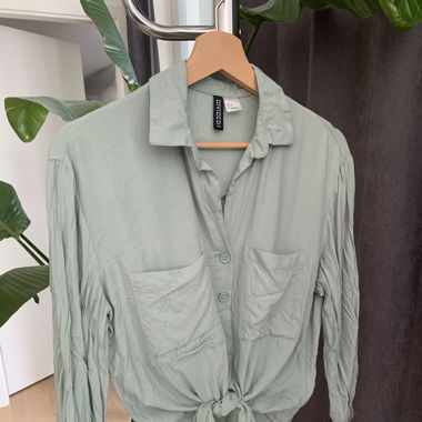 Chemise vert pastel