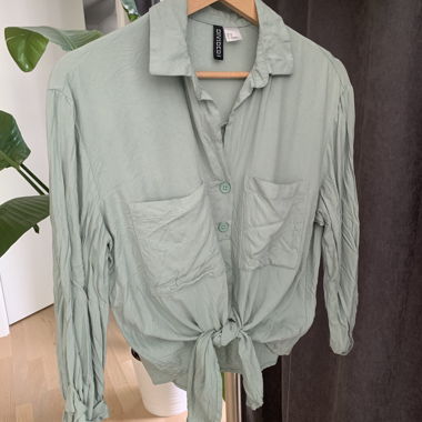Chemise vert pastel