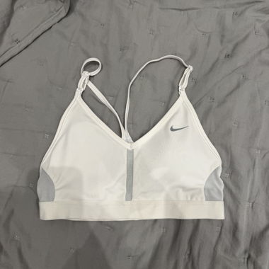 Nike sports bra white