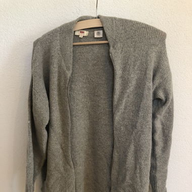 Knitted Cardigan - Levis