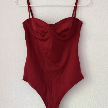 Body rosso di Zara