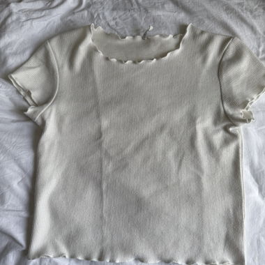 White Tshirt