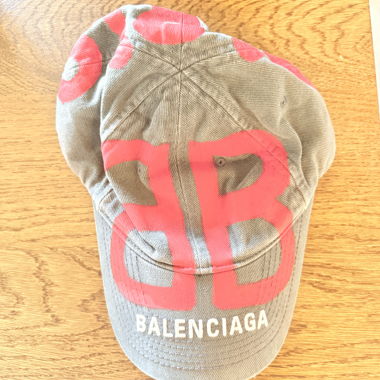 Cappellino Balenciaga grigio