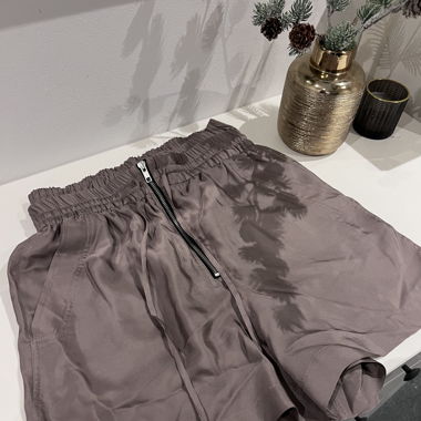 ZARA shorts 36