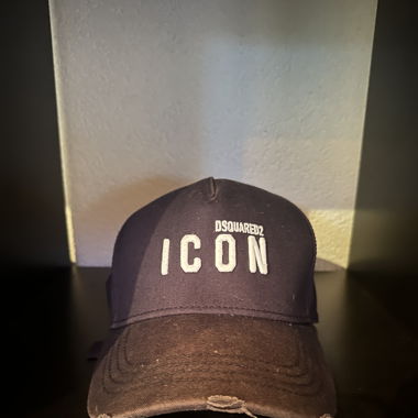 Icon cap