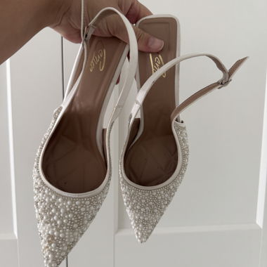 Pumps Slingback con decorazioni di perle