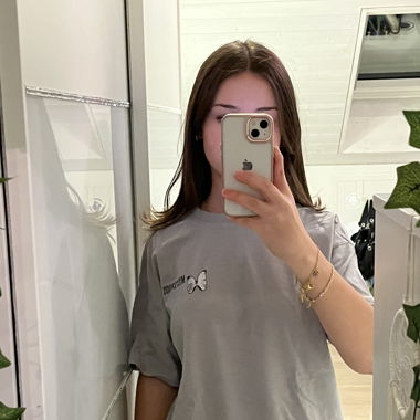 New Yorker shirt