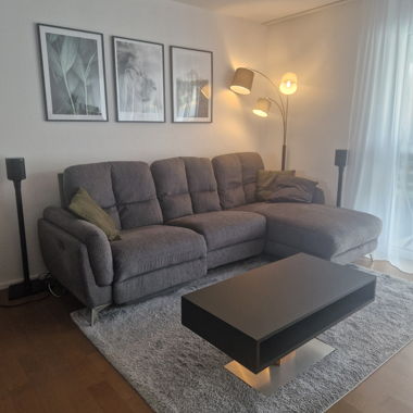 Ecksofa mit elektrischer Relaxfunktion 