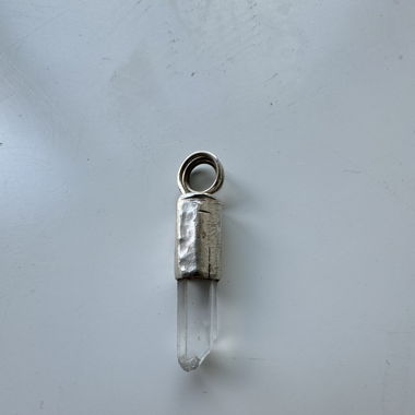 925 Pendant with clear quartz crystal