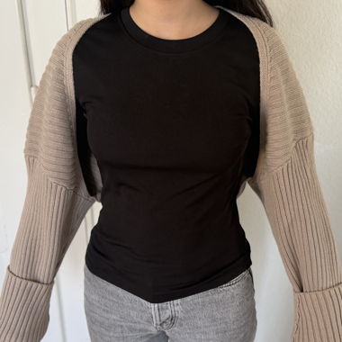 Bolero in maglia beige