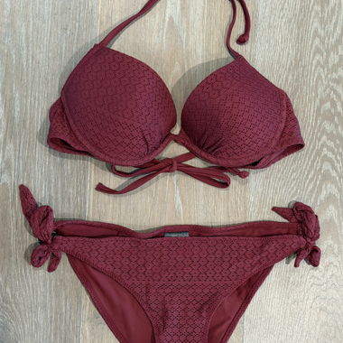 Set bikini bordeaux