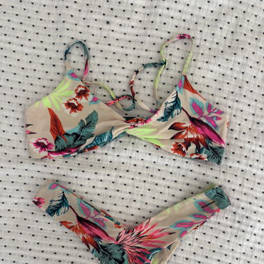Cheecky Bikini