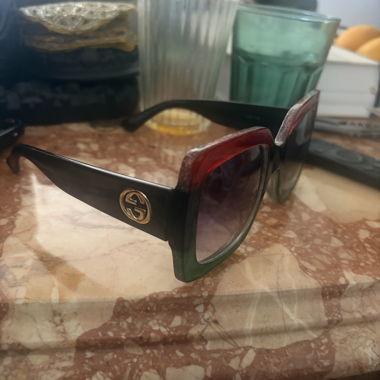 Lunettes de soleil Gucci