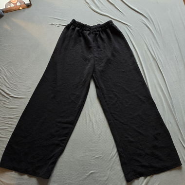 Pantalon noir ample