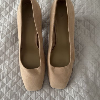 Beige H&M-Pumps