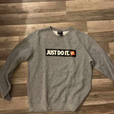 Nike sweater