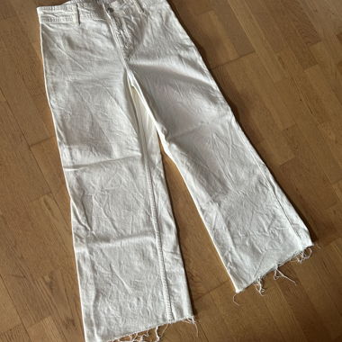 weisse Jeans von Mango