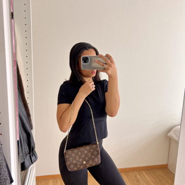 Sac bandoulière crossbody monogrammé