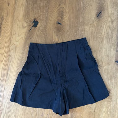 Shorts pour dames foncés