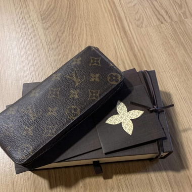 LV Clémence Geldbörse fuchsia