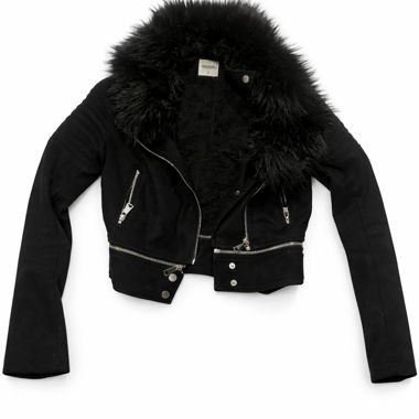 Short black jacket with faux fur collar