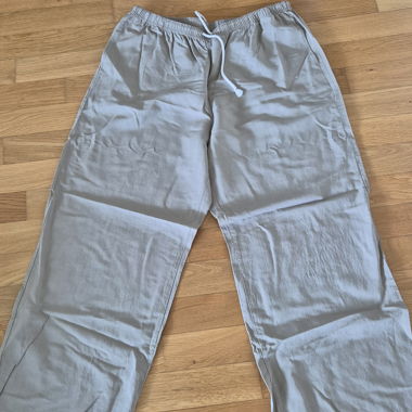 Weite Leinenhose von UNIQLO